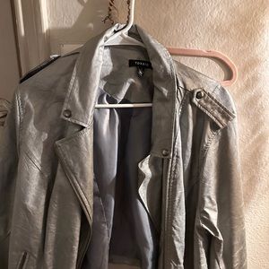 Textured pleather silver jacket